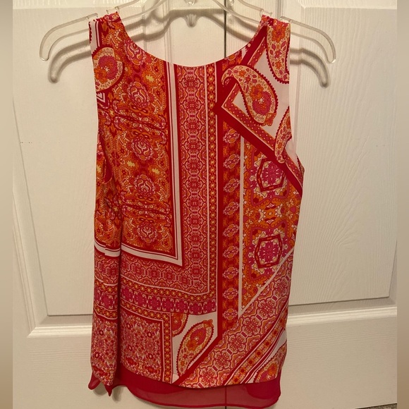 Rose & Olive tank top with bright pattern, paisley, layered - Picture 2 of 6